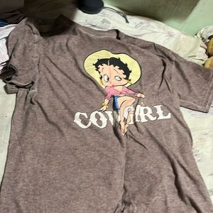 L bettyboop shirt